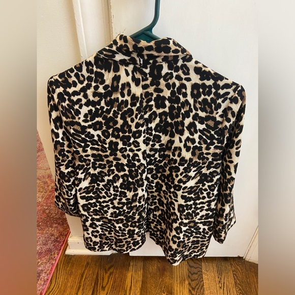 Bobeau Leopard Blazer - Picture 2 of 2